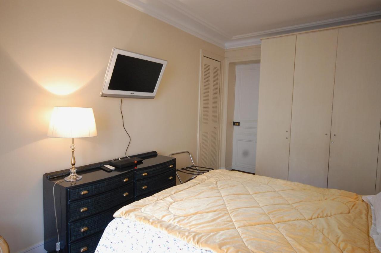 Two-Bedroom Apartment Champs-Elysees ปารีส ภายนอก รูปภาพ