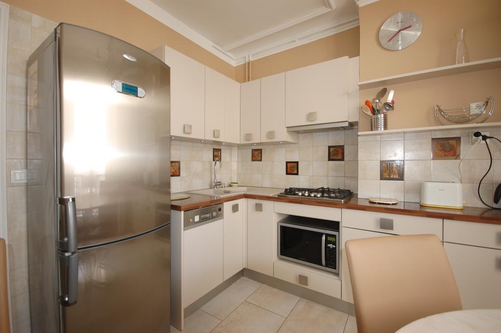Two-Bedroom Apartment Champs-Elysees ปารีส ภายนอก รูปภาพ